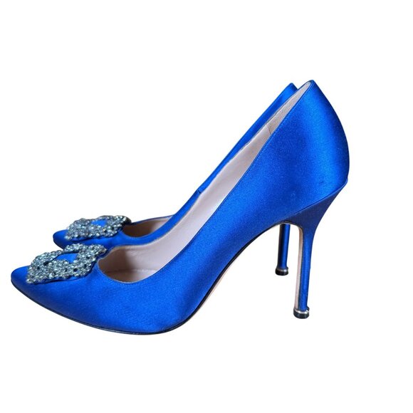 Manolo Blahnik Hangisi Iconic Blue Satin Crystal Jeweled Pumps Heels Size 39 - Picture 6 of 13
